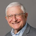 Alain Bloch entre à l'Académie des sciences commerciales